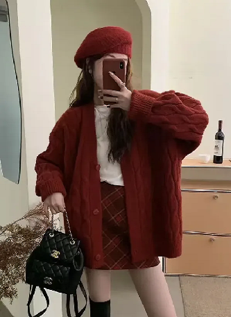 Cardigans & jumpers