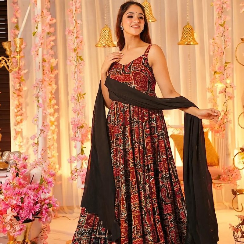READYMADE - GOWN & DUPATTA
