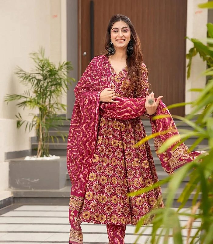 READYMADE GOWN WITH DUPATTA