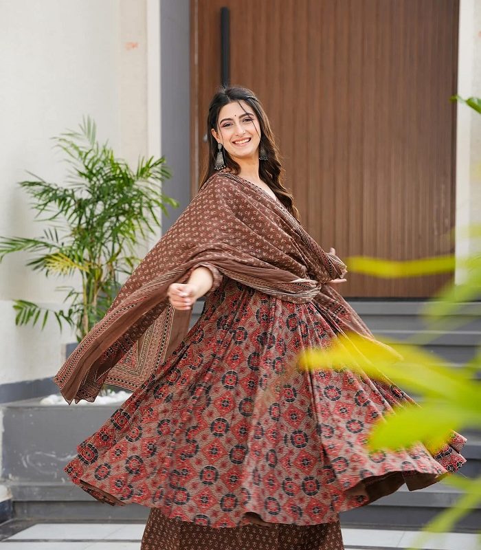Kurti Bottom With Dupatta