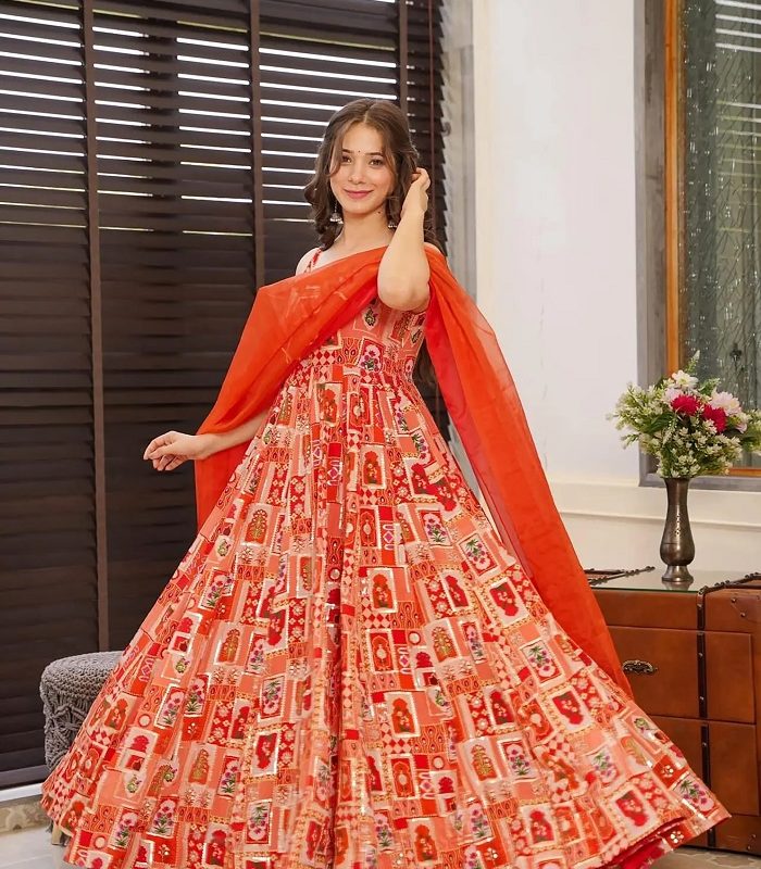 READYMADE GOWN