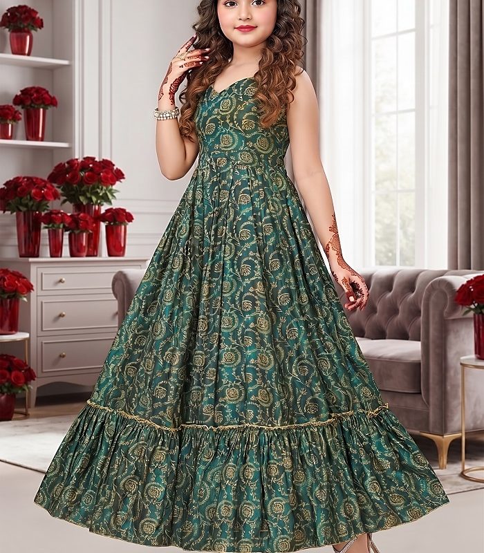Fully flared Ethnicwear gown